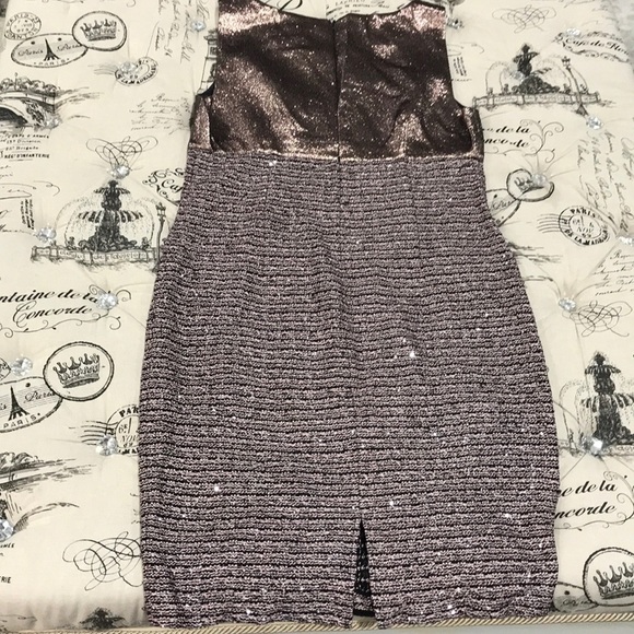 ST. JOHN Twisted Sequin Knit V-neck Dress - Picture 8 of 8